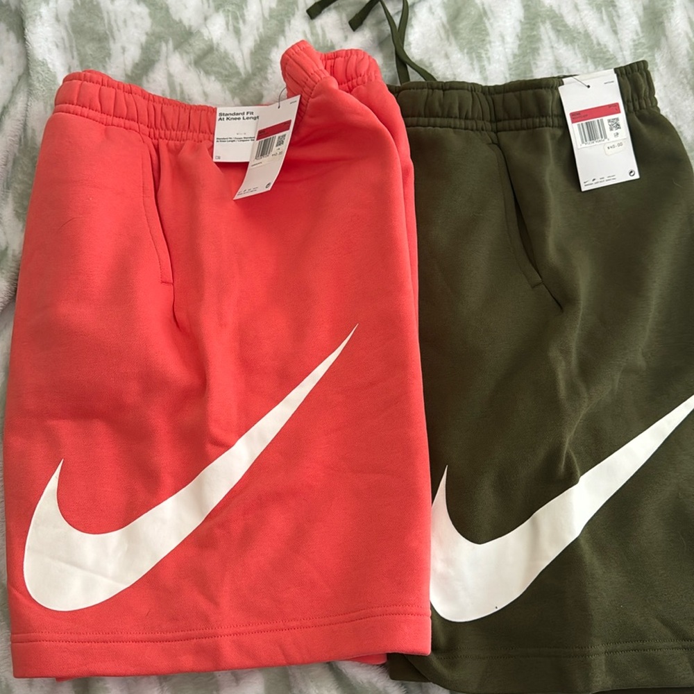 Brand new NIKE SHORTS MENS